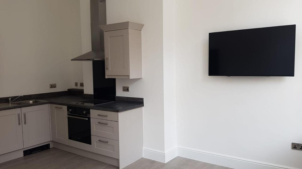 16 Queen Avenue Collection By Happy Days Liverpool Buitenkant foto