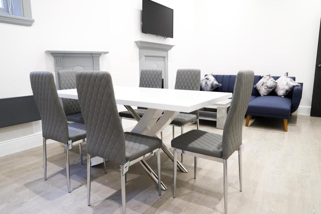 16 Queen Avenue Collection By Happy Days Liverpool Buitenkant foto