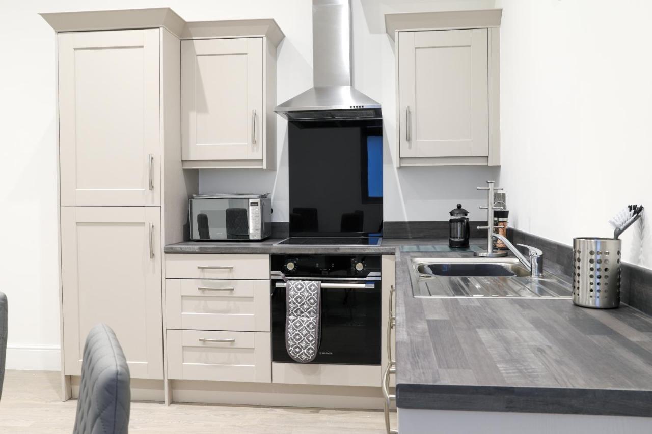 16 Queen Avenue Collection By Happy Days Liverpool Buitenkant foto