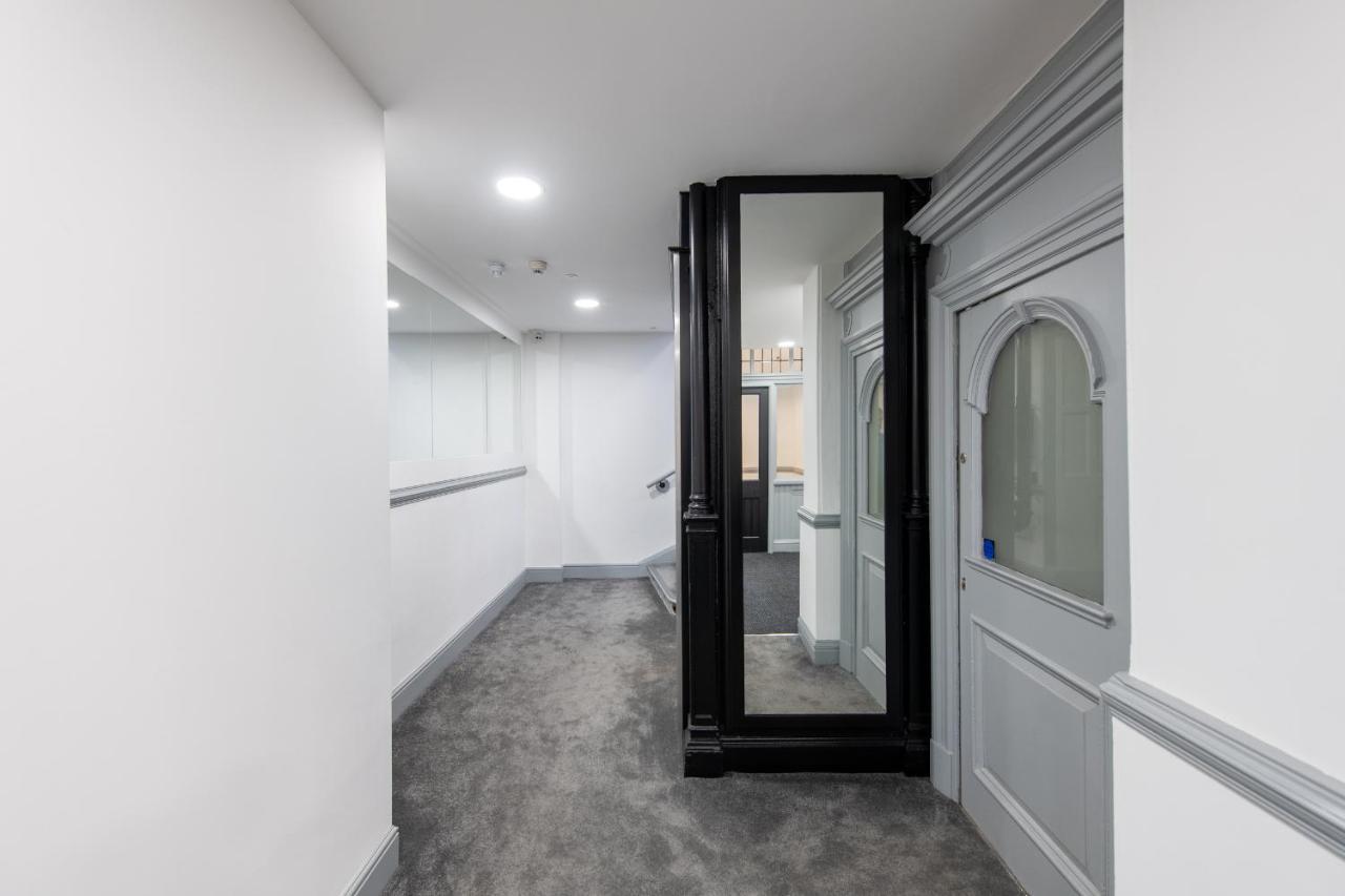 16 Queen Avenue Collection By Happy Days Liverpool Buitenkant foto