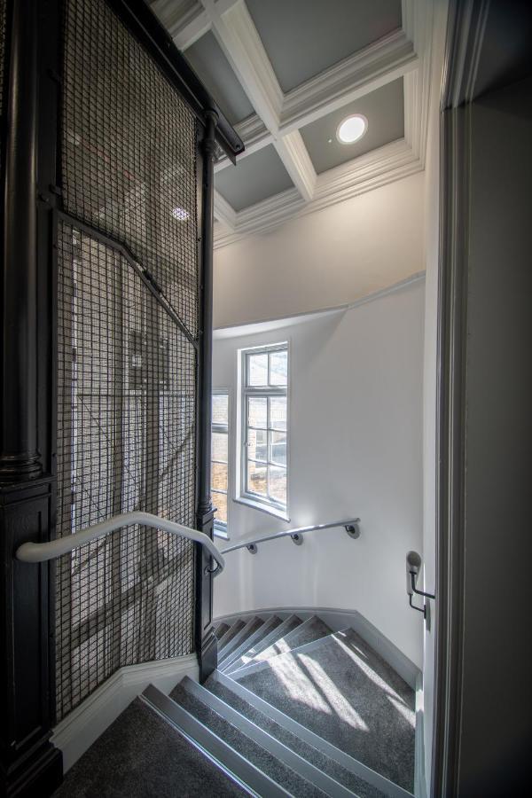16 Queen Avenue Collection By Happy Days Liverpool Buitenkant foto