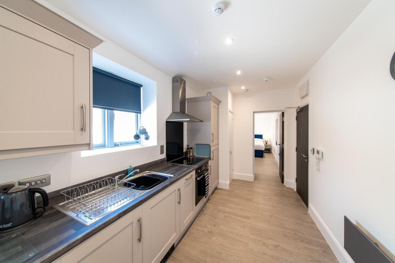 16 Queen Avenue Collection By Happy Days Liverpool Buitenkant foto